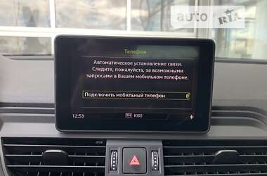 Внедорожник / Кроссовер Audi Q5 2018 в 
