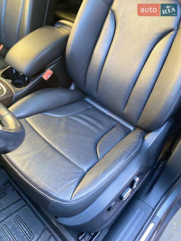 Внедорожник / Кроссовер Audi Q5 2013 в Одессе