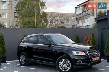 Внедорожник / Кроссовер Audi Q5 2012 в 