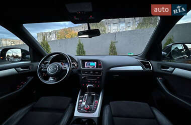Внедорожник / Кроссовер Audi Q5 2012 в 