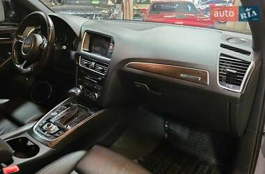 Внедорожник / Кроссовер Audi Q5 2016 в 