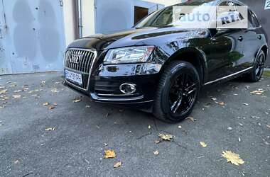 Внедорожник / Кроссовер Audi Q5 2012 в 