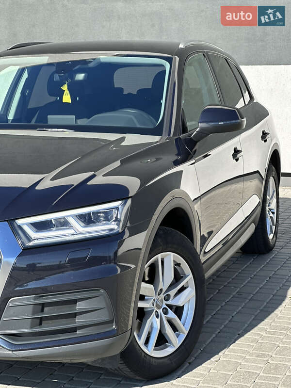 Внедорожник / Кроссовер Audi Q5 2018 в Тернополе