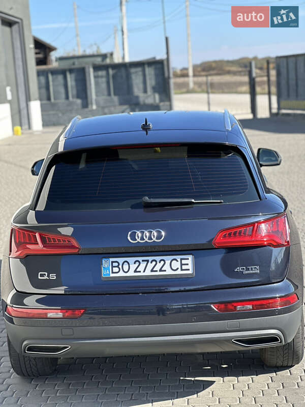 Внедорожник / Кроссовер Audi Q5 2018 в Тернополе