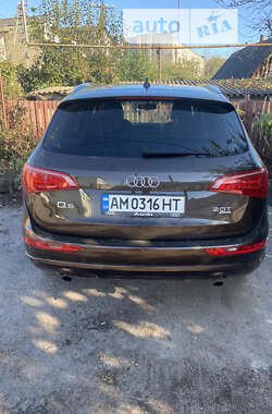 Внедорожник / Кроссовер Audi Q5 2010 в 