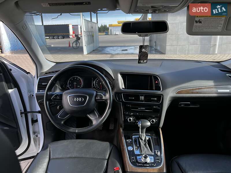 Внедорожник / Кроссовер Audi Q5 2014 в Любомле
