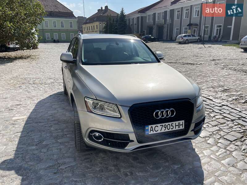 Внедорожник / Кроссовер Audi Q5 2013 в Каменец-Подольском