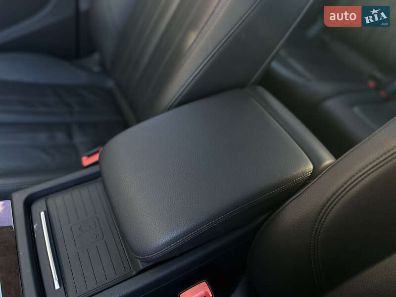 Внедорожник / Кроссовер Audi Q5 2018 в Львове