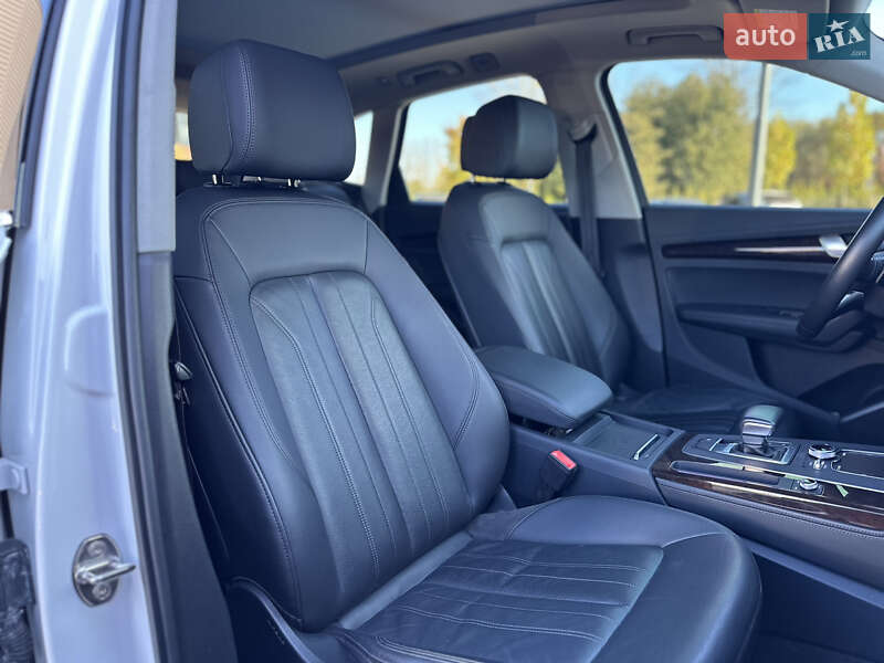 Внедорожник / Кроссовер Audi Q5 2018 в Львове