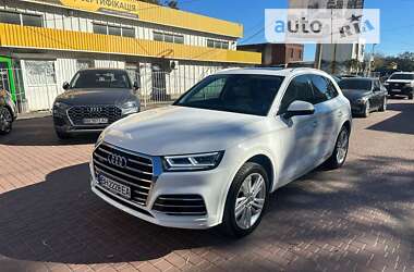 Внедорожник / Кроссовер Audi Q5 2017 в Одессе