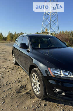 Внедорожник / Кроссовер Audi Q5 2010 в Киеве