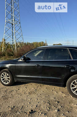 Внедорожник / Кроссовер Audi Q5 2010 в Киеве