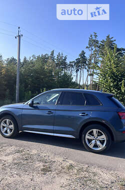 Внедорожник / Кроссовер Audi Q5 2017 в Киеве