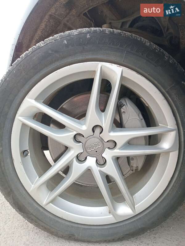 Позашляховик / Кросовер Audi Q5 2013 в Миколаєві