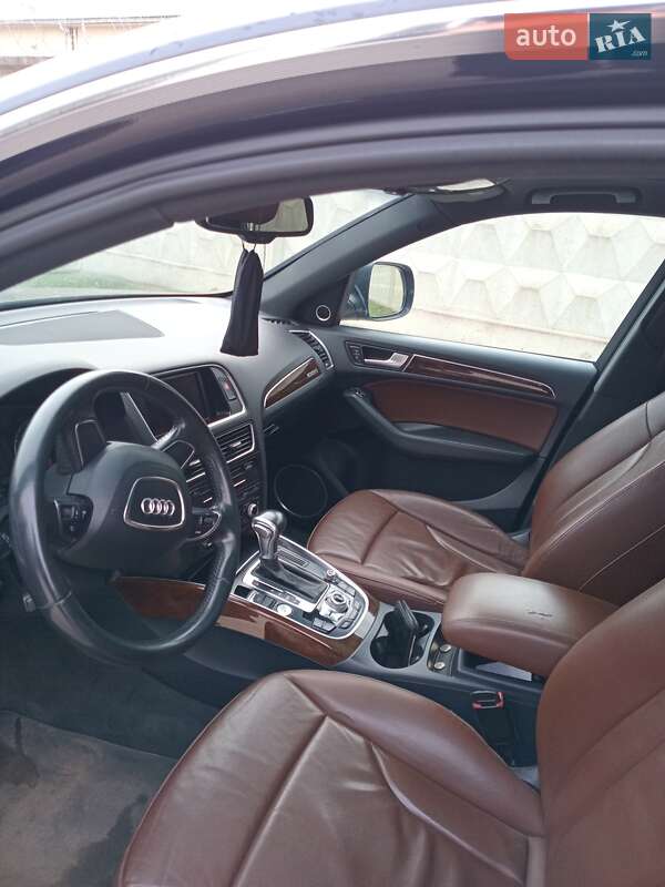 Позашляховик / Кросовер Audi Q5 2013 в Миколаєві