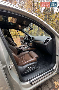 Внедорожник / Кроссовер Audi Q5 2013 в 