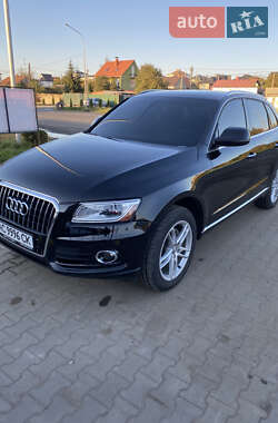 Внедорожник / Кроссовер Audi Q5 2015 в Луцке