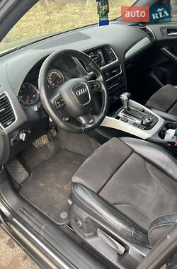 Позашляховик / Кросовер Audi Q5 2011 в Варві