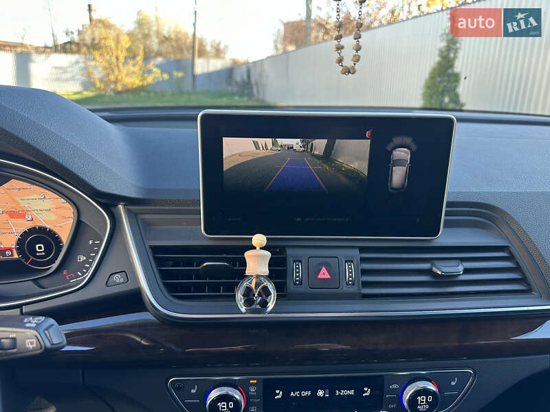 Внедорожник / Кроссовер Audi Q5 2019 в Ивано-Франковске