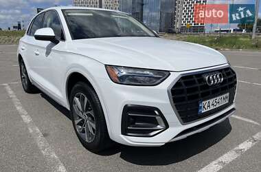 Внедорожник / Кроссовер Audi Q5 2020 в Киеве