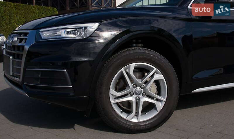 Внедорожник / Кроссовер Audi Q5 2019 в Киеве
