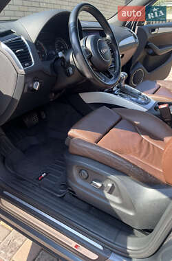 Внедорожник / Кроссовер Audi Q5 2013 в Луцке