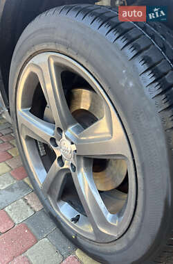 Внедорожник / Кроссовер Audi Q5 2013 в Луцке