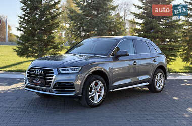 Внедорожник / Кроссовер Audi Q5 2019 в Одессе