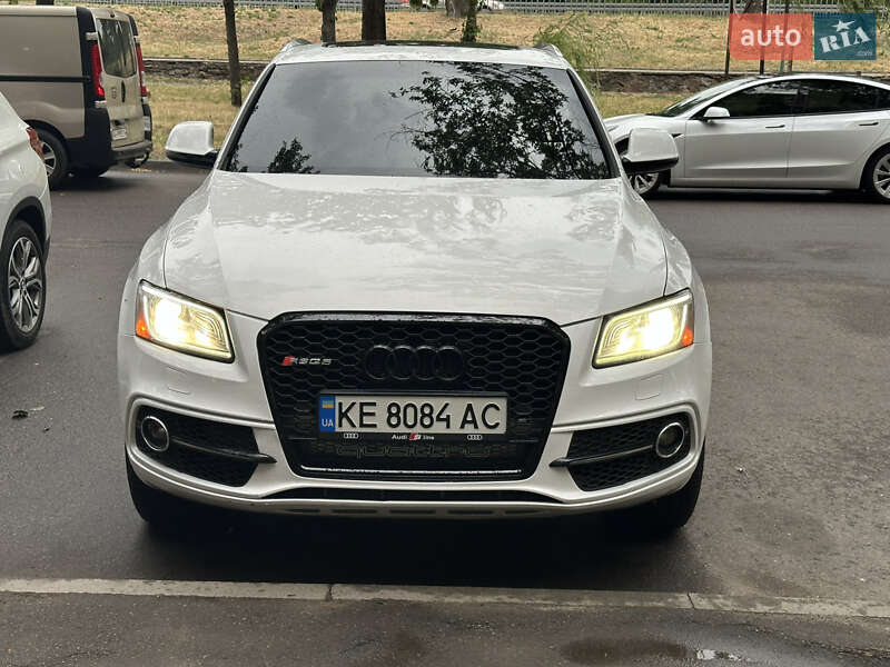 Внедорожник / Кроссовер Audi Q5 2015 в Днепре