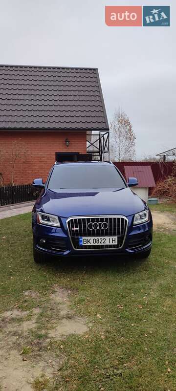 Внедорожник / Кроссовер Audi Q5 2012 в Березному