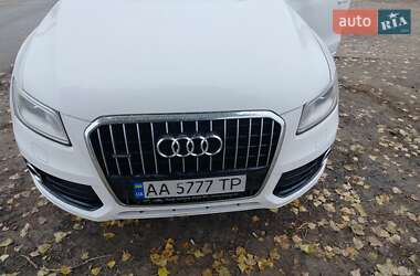 Внедорожник / Кроссовер Audi Q5 2012 в 
