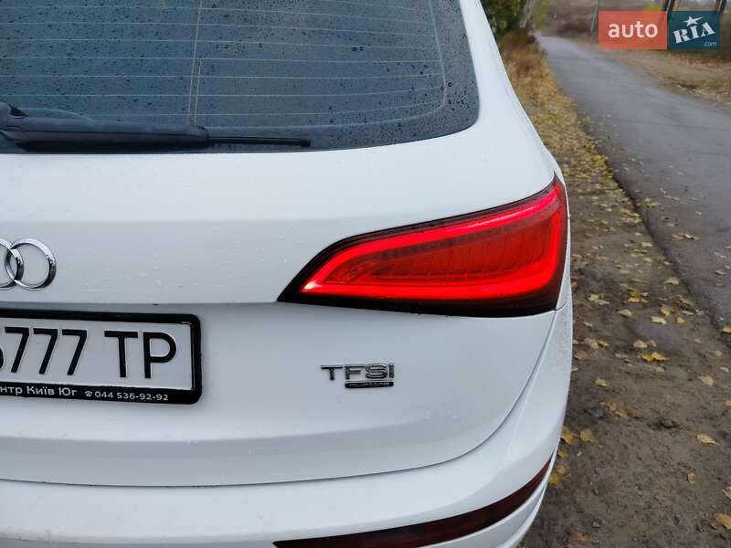 Позашляховик / Кросовер Audi Q5 2012 в Києві