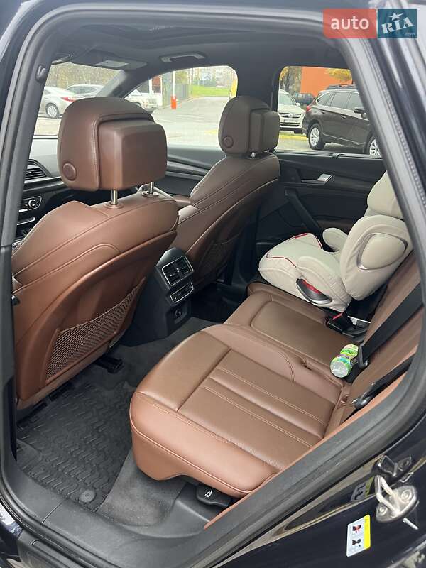 Внедорожник / Кроссовер Audi Q5 2018 в Львове