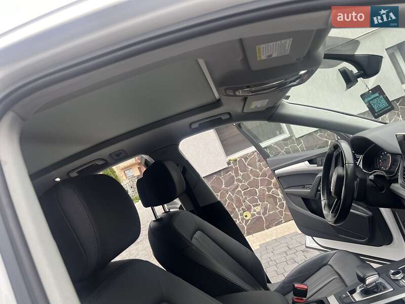 Внедорожник / Кроссовер Audi Q5 2019 в Сокале