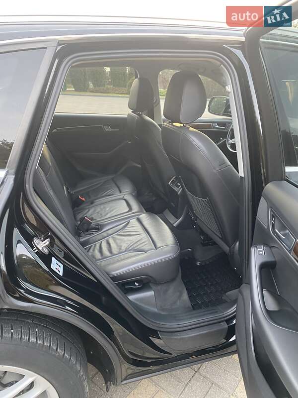 Внедорожник / Кроссовер Audi Q5 2017 в Львове