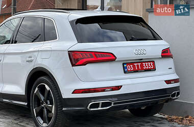 Внедорожник / Кроссовер Audi Q5 2020 в Мукачево