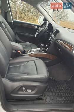Внедорожник / Кроссовер Audi Q5 2015 в 