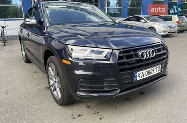 Позашляховик / Кросовер Audi Q5 2019 в Києві