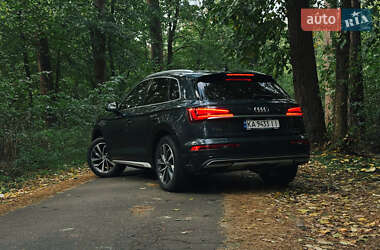 Внедорожник / Кроссовер Audi Q5 2021 в Киеве