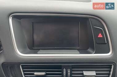 Внедорожник / Кроссовер Audi Q5 2011 в 
