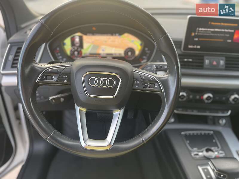 Внедорожник / Кроссовер Audi Q5 2017 в Бердичеве