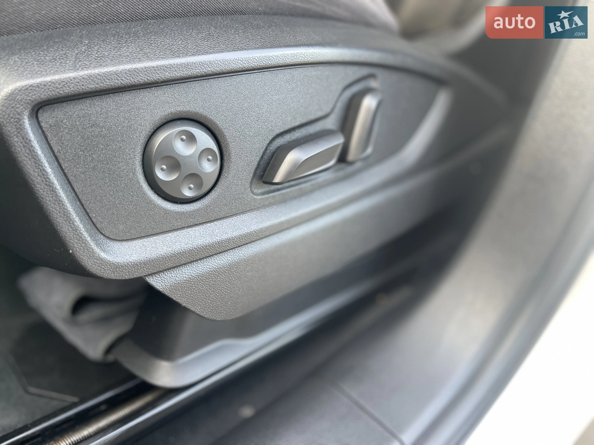 2017 Audi Q5 - мініатюра 14