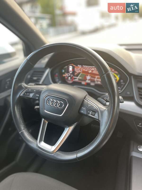 Внедорожник / Кроссовер Audi Q5 2017 в Бердичеве