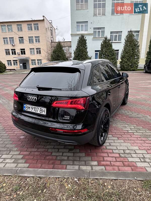 Внедорожник / Кроссовер Audi Q5 2017 в Киеве