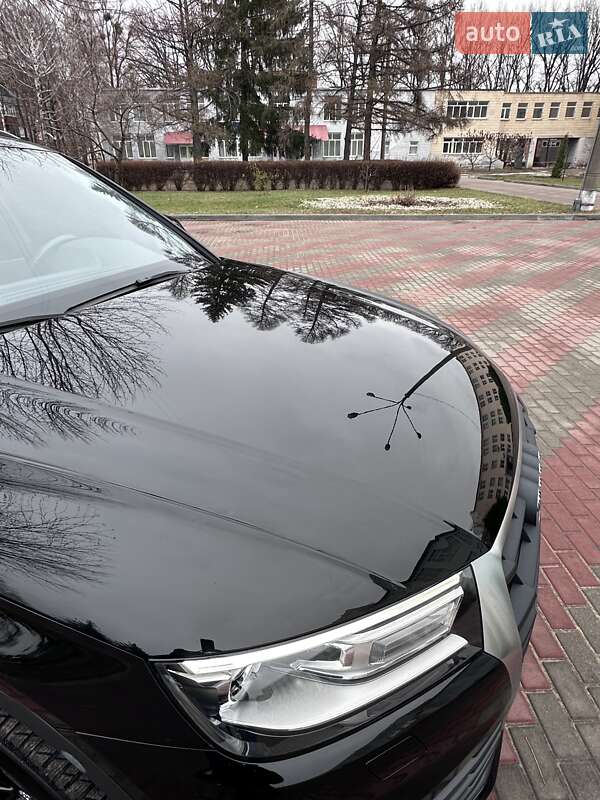 Внедорожник / Кроссовер Audi Q5 2017 в Киеве