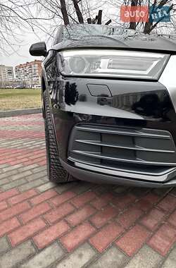 Позашляховик / Кросовер Audi Q5 2017 в Києві