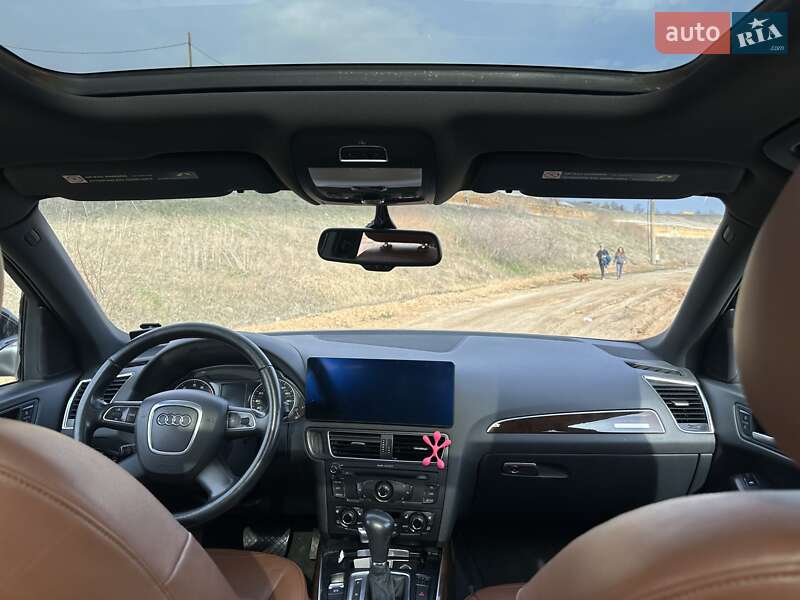 Внедорожник / Кроссовер Audi Q5 2010 в Одессе фото 13 Внедорожник / Кроссовер Audi Q5 2010 в Одессе