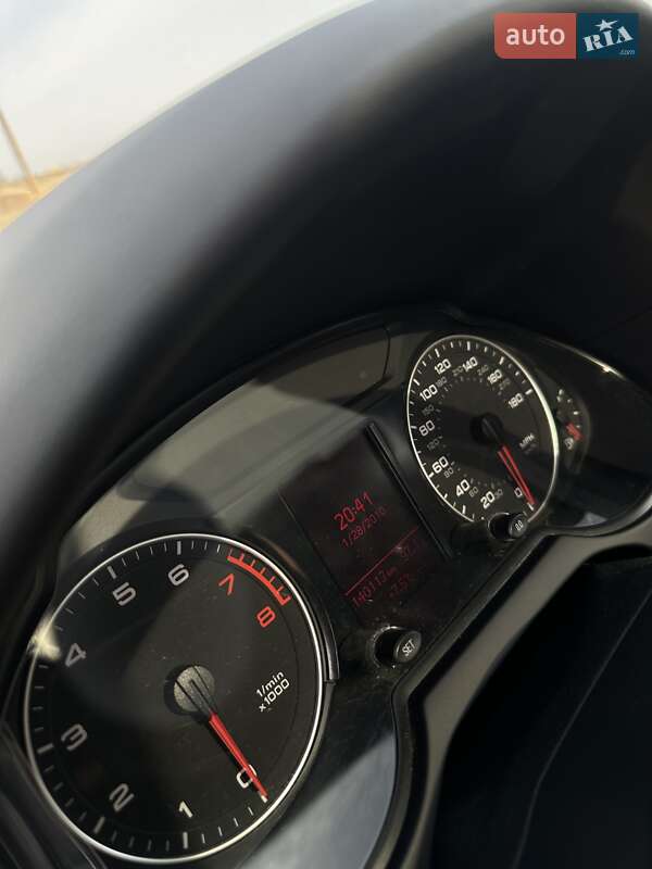 Внедорожник / Кроссовер Audi Q5 2010 в Одессе