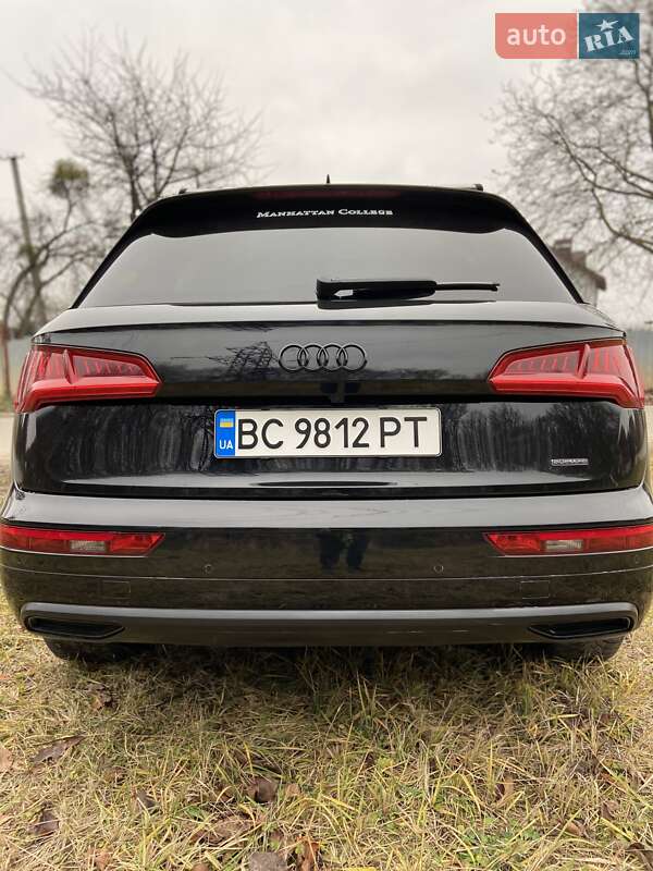 Внедорожник / Кроссовер Audi Q5 2018 в Львове