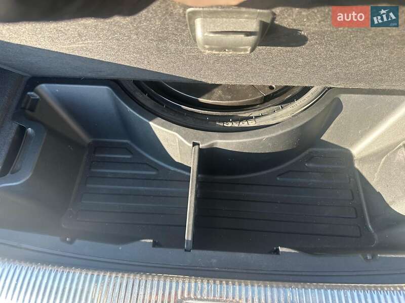Позашляховик / Кросовер Audi Q5 2014 в Києві
